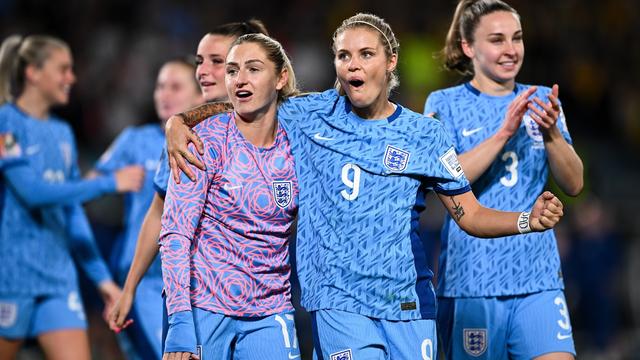 La finale du football féminin opposera l'Espagne à l'Angleterre. [Keystone - EPA/Dan Himbrechts]