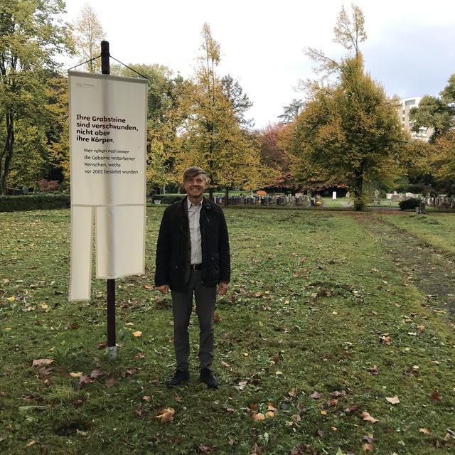 Bruno Bekowies est chef de projet du service des cimetières de la Ville de Zurich. [RTS - Camille Degott]