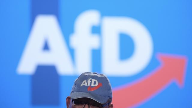 En Allemagne, la formation d'extrême-droite AfD a le vent en poupe, selon des récents sondages. [Keystone - DPA/Sebastian Willnow]