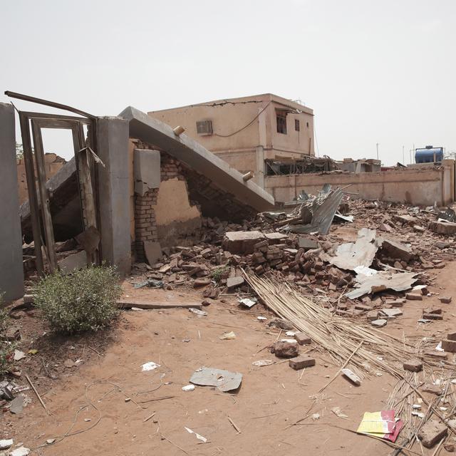 Les combats se poursuivent au Soudan malgré une prolongation de la trêve. [KEYSTONE - AP Photo/Marwan Ali]