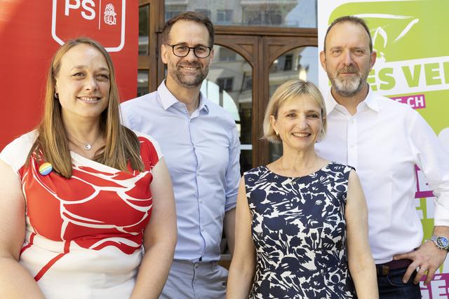 Le ticket rose-vert de gauche à droite: Carole-Anne Kast, Antonio Hodgers, Fabienne Fischer et Thierry Apothéloz. [Keystone - Salvatore Di Nolfi]