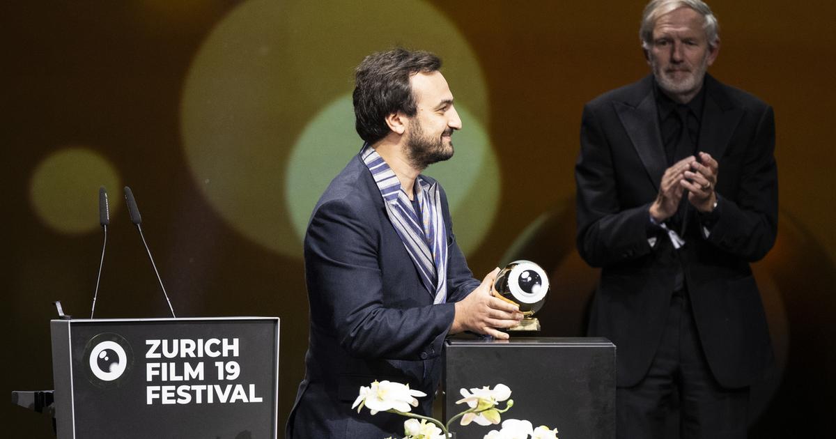 Turecki reżyser Salman Najjar odbiera nagrodę Złotego Oka na Festiwalu Filmowym w Zurychu – rts.ch