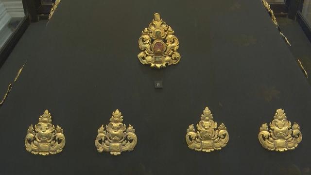 Les artéfacts de l'époque d'Angkor retrouvés avaient été volés durant les années 1970, marquées par la guerre civile et le pouvoir despotique des Khmers rouges. [Capture d'écran - afp]