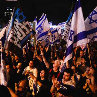 Nouvelles manifestations contre la réforme judiciaire en Israël, le samedi 3 juin 2023 à Tel Aviv. [Reuters - Corinna Kern]
