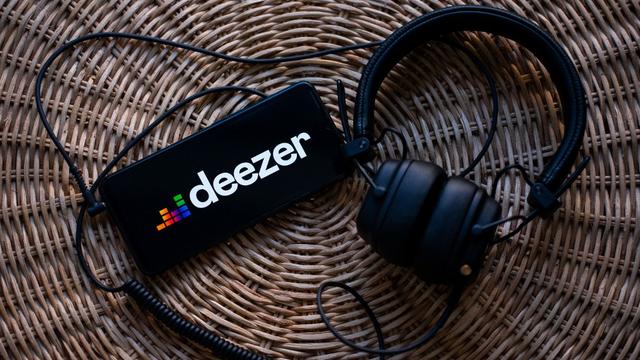 Universal et Deezer s'accordent sur un nouveau modèle de rémunération des artistes. [AFP - Nikos Pekiaridis / NurPhoto]