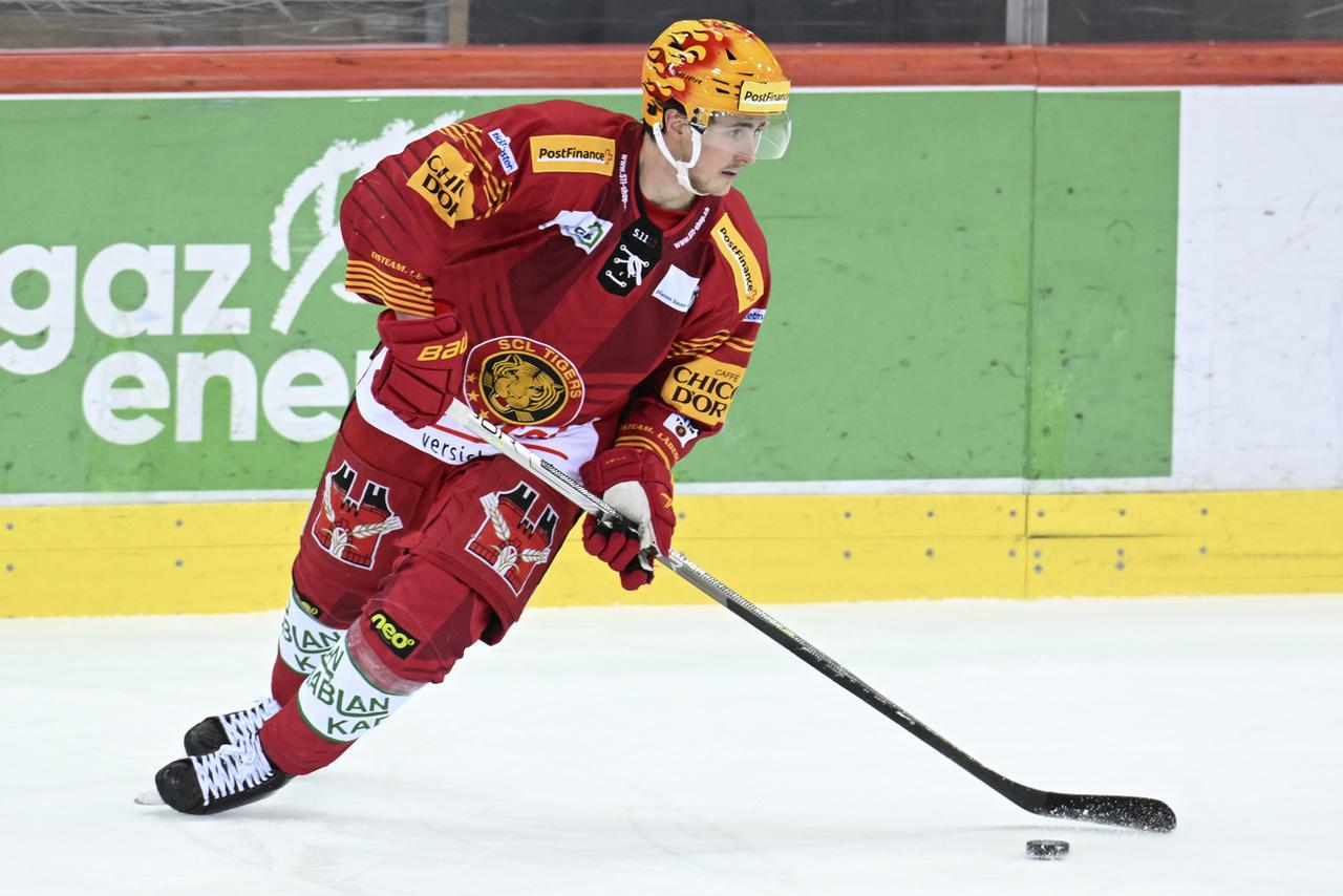 Marc Michaelis, l'un des principaux atouts offensifs de Langnau la saison dernière, est parti renforcer Zoug. [KEYSTONE - Marcel Bieri]