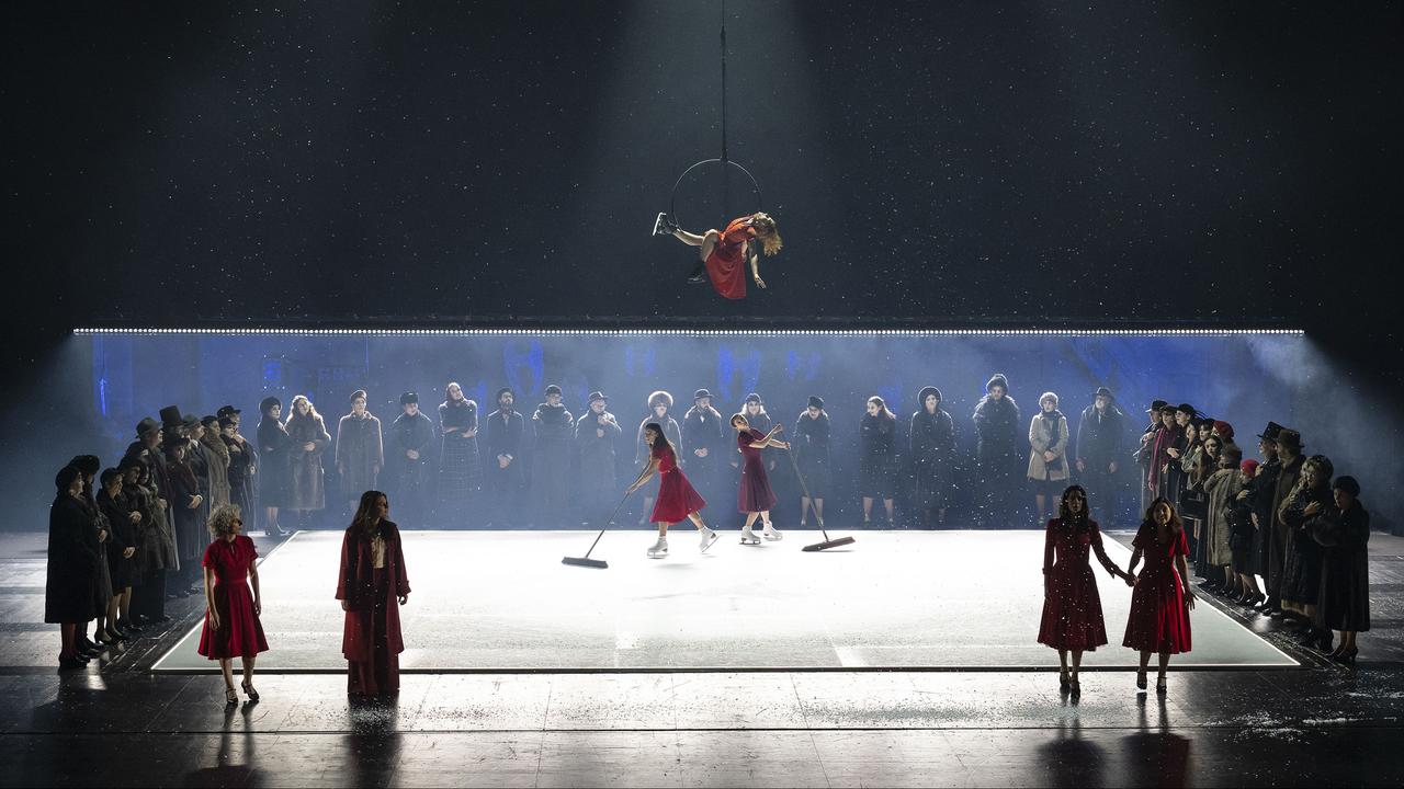 La production genevoise de "María  de Buenos Aires" de Piazzolla, mise en scène par Daniele Finzi Pasca. [Grand Théâtre de Genève - Carole Parodi]