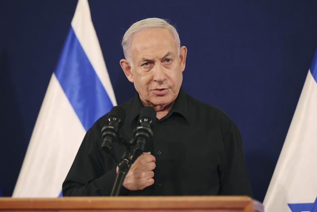 Le Premier ministre israélien Benjamin Netanyahu, photographié ici le 28 octobre 2023 à Tel Aviv. [AP/Keystone - Abir Sultan]