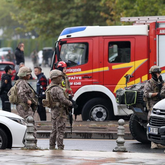 Explosion symbolique le 01.10.2023 au cœur d’Ankara, visant la rentrée parlementaire des députés turcs. [EPA/Keystone - Necati Savas]
