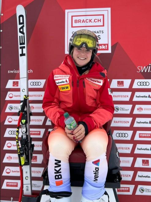 Delia Durrer est championne de Suisse de descente pour la 3e fois consécutive. [Swiss ski team]