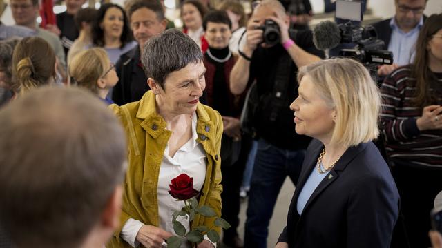 La PS Barbara Gysi (g.) devrait être opposée à l'UDC Esther Friedli. [Keystone - Christian Merz]