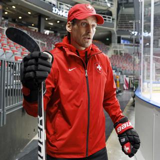 Patrick Fischer est l'entraîneur de l'équipe suisse de hockey sur glace pour les Championnats mondiaux à Riga en Lettonie. [Keystone - Salvatore Di Nolfi]