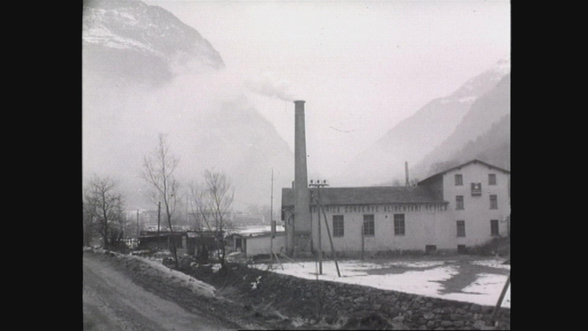 Une usine de torréfaction de café, dans le Val Poschiavo, construite pour la contrebande. [RTS]
