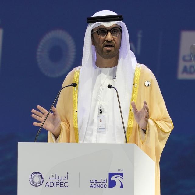 Le ministre d'État émirati et le PDG de l'entreprise publique Abu Dhabi National Oil Co. (ADNOC) Sultan Ahmed al-Jaber s'exprime lors de l'Abu Dhabi International Petroleum Exhibition & Conference, à Abu Dhabi, aux Émirats arabes unis, le 31 octobre 2022. [KEYSTONE - Kamran Jebreili / AP Photo]