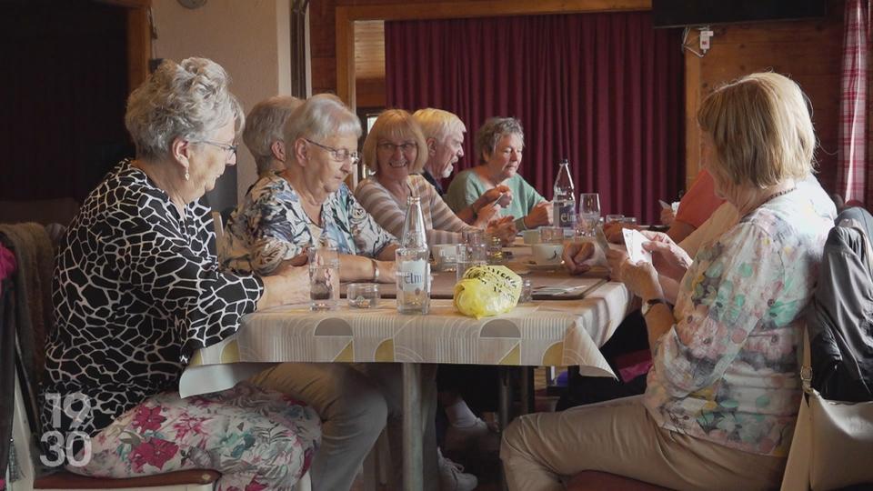 Une personne sur 5 se sentirait souvent seule en Suisse, alors certains luttent contre la solitude