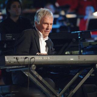 Le compositeur américain Burt Bacharach, ici à Los Angeles le 20 novembre 2005. [GETTY IMAGES NORTH AMERICA/AFP - Stephen Shugerman]