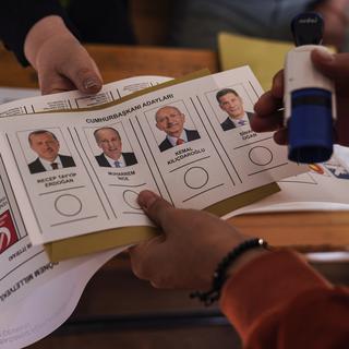 Les candidats aux élections présidentielles en Turquie ne sont pas d'accord sur les résultats des votes. [Keystone - DHA]
