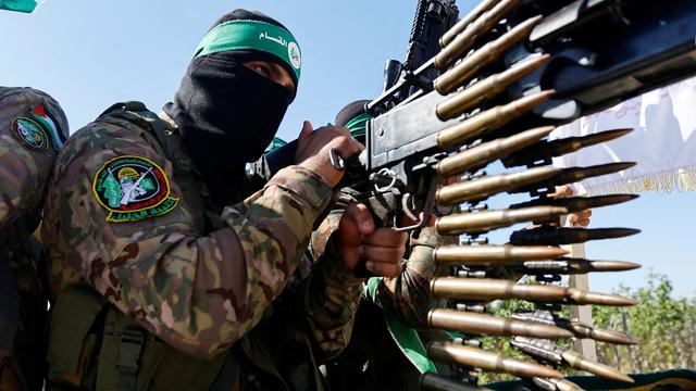 Un combattant du Hamas en 2014. [Reuters - Ibraheem Abu Mustafa]