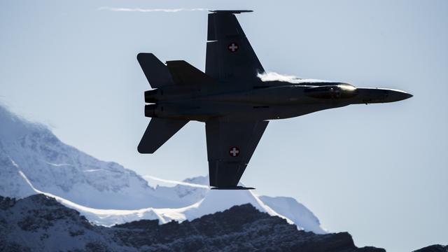 Le F-A-18 avait décollé de la base de Meiringen (BE). [Keystone - Christian Merz]