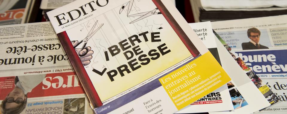 Au classement de la liberté de la presse par pays, la Suisse a légèrement progressé en 2023. [KEYSTONE - Jean-Christophe Bott]