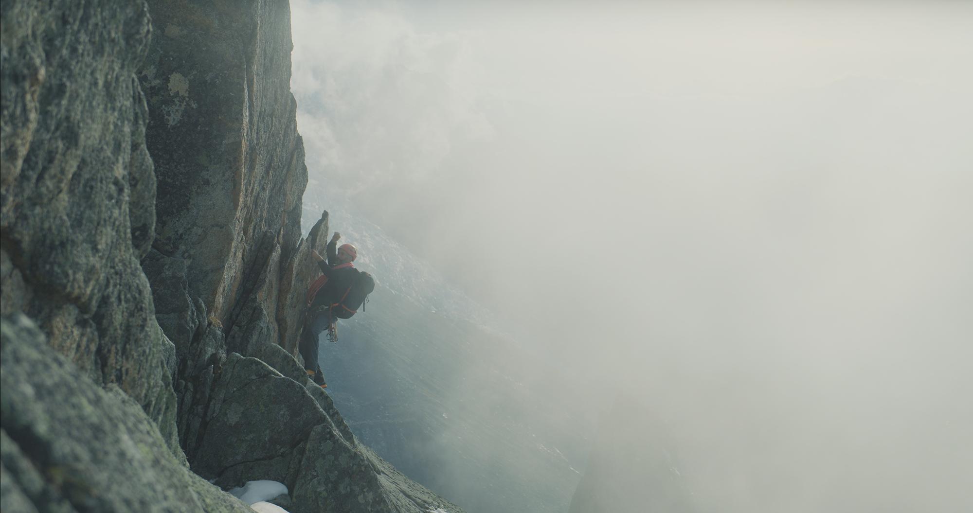 Une image du film "La montagne" de Thomas Salvador. [Le Pacte]