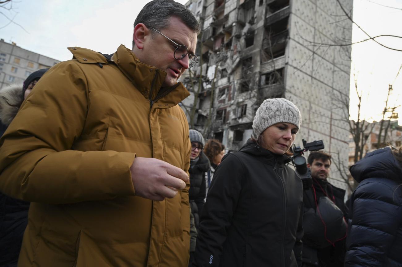Annalena Baerbock en visite à Kharkiv le 10 janvier 2023. [Keystone - Ukrainian Foreign Ministry Press Office via AP]