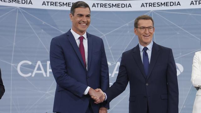 Qui de Pedro Sánchez ou d'Alberto Núñez Feijóo sera le prochain Premier ministre espagnol? [Keystone - EPA/Juanjo Martin]