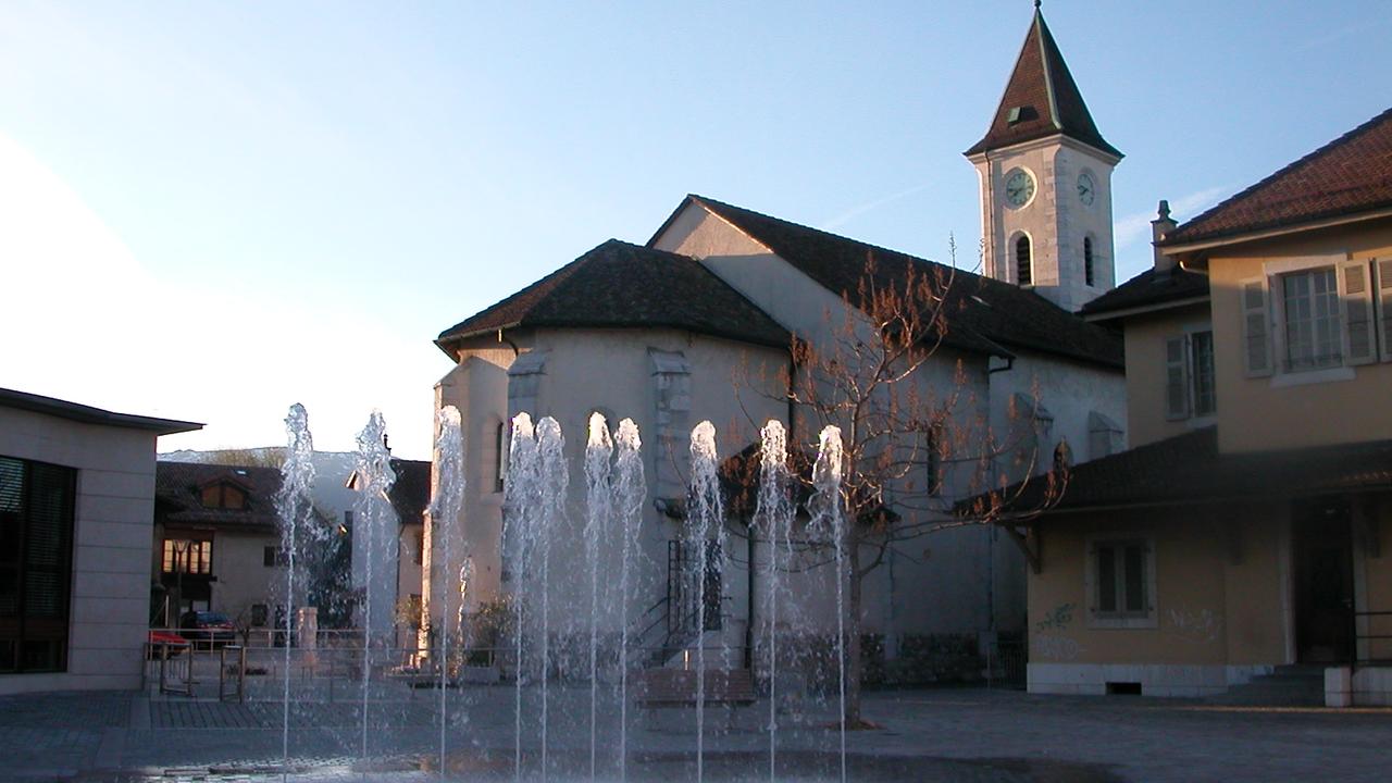 L'église Saint Julien à Meyrin (GE). [Wikimedia Commons]