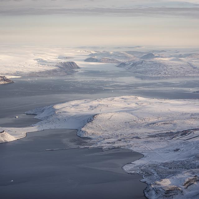 Vue de la fonte des glaces au nord du Groenland. [Keystone - Thomas Traasdahl]