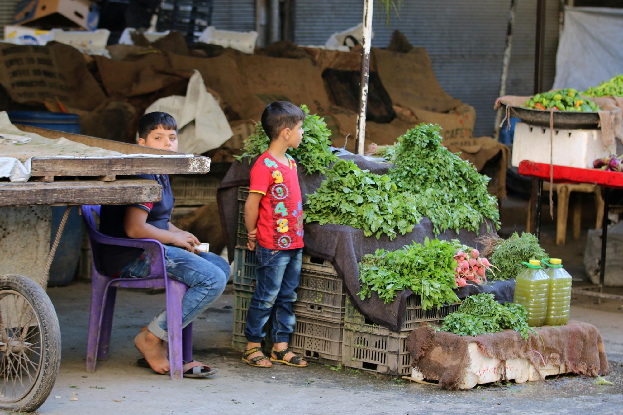 Un marché à Alep fin 2016. [Reuters - Abdalrhman Ismail]