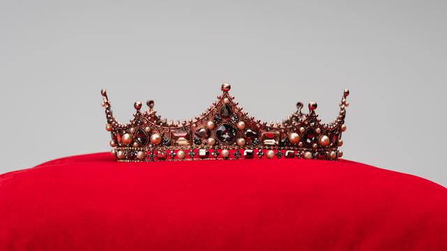 Une couronne. [Depositphotos - Ischukigor]