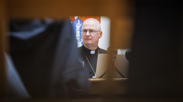 Aucune poursuite contre l'évêque Charles Morerod pour non-dénonciation d'abus sexuels. [KEYSTONE - VALENTIN FLAURAUD]
