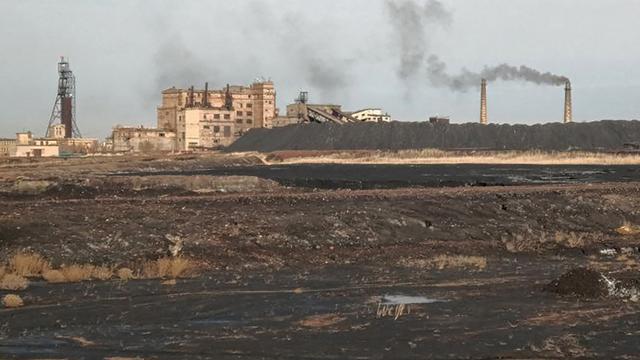 Un incendie dans une mine d'ArcelorMittal au Kazakhstan a fait au moins 25 morts. [AFP - Stringer]