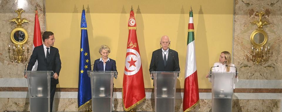 La Tunisie et l'UE ont signé un partenariat stratégique contre l'immigration irrégulière. [Keystone/AP - Tunisian Presidency]