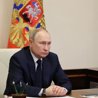 Vladimir Poutine se dit prêt à un dialogue avec l'Ukraine sous certaines conditions. [Sputnik - Mikhael Klimentyev]