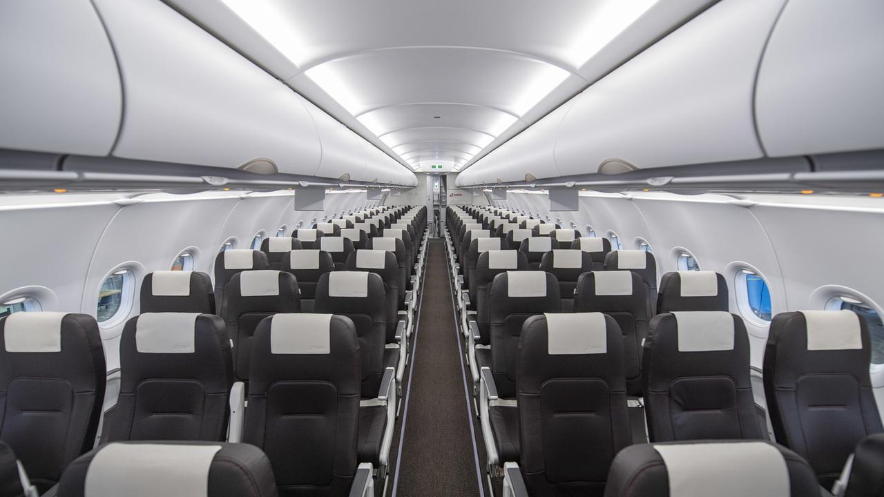 Vue de l'intérieur d'un Airbus A320neo appartenant à la flotte de Swiss présenté en 2020. [Urs Flueeler]