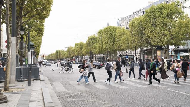 L'avenue des Champs-Elysées va être rénovée. [AFP - Fiora Garenzi]