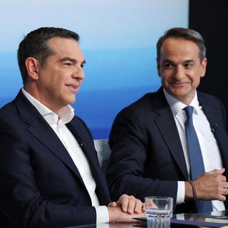 Alexis Tsipras et Kyriakos Mitsotakis, candidats aux législatives en Grèce. [Reuters - Alexandros Avramidis]