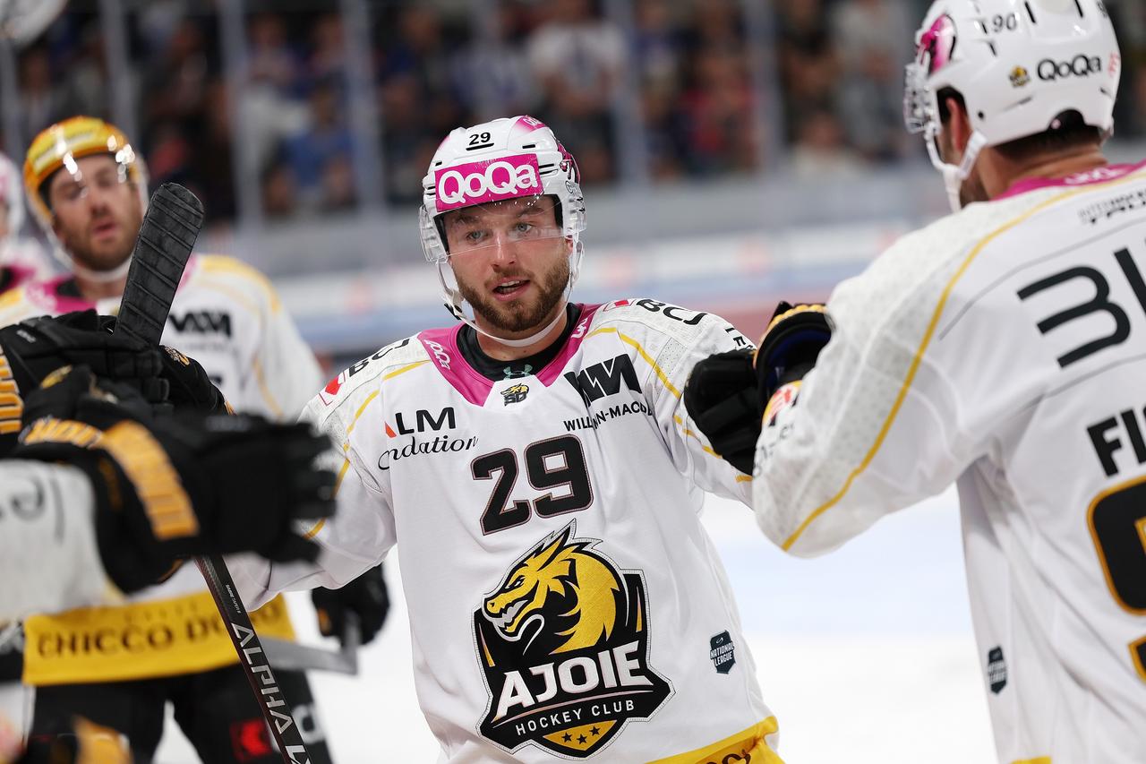 Gilian Kohler a réussi un début de saison exceptionnel avec le HC Ajoie. [Patrick Straub/freshfocus - Patrick Straub]