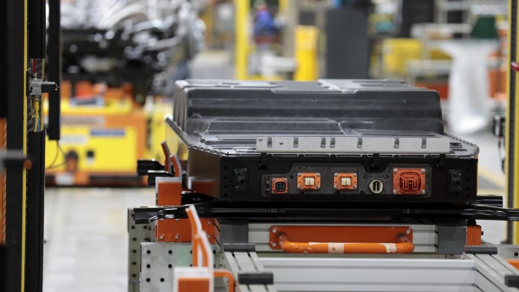 Les Etats-Unis vont subventionner massivement la production de batteries (ici, chez Ford à Dearborn, Michigan). [AFP - Jeff Kowalsky]