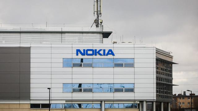 Les locaux polonais dédiés à la recherche et aux développement de Nokia. Le géant finlandais des télécoms annonce supprimer jusqu'à 14'000 emplois dans le monde. [AFP - Beata Zawrzel/NurPhoto]