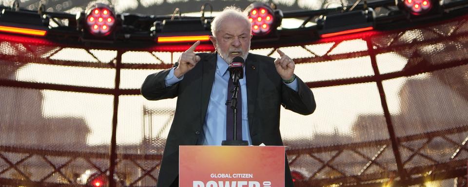 Le président brésilien Lula est à Paris pour concrétiser ses ambitions vertes. [Keystone - Lewis Joly]