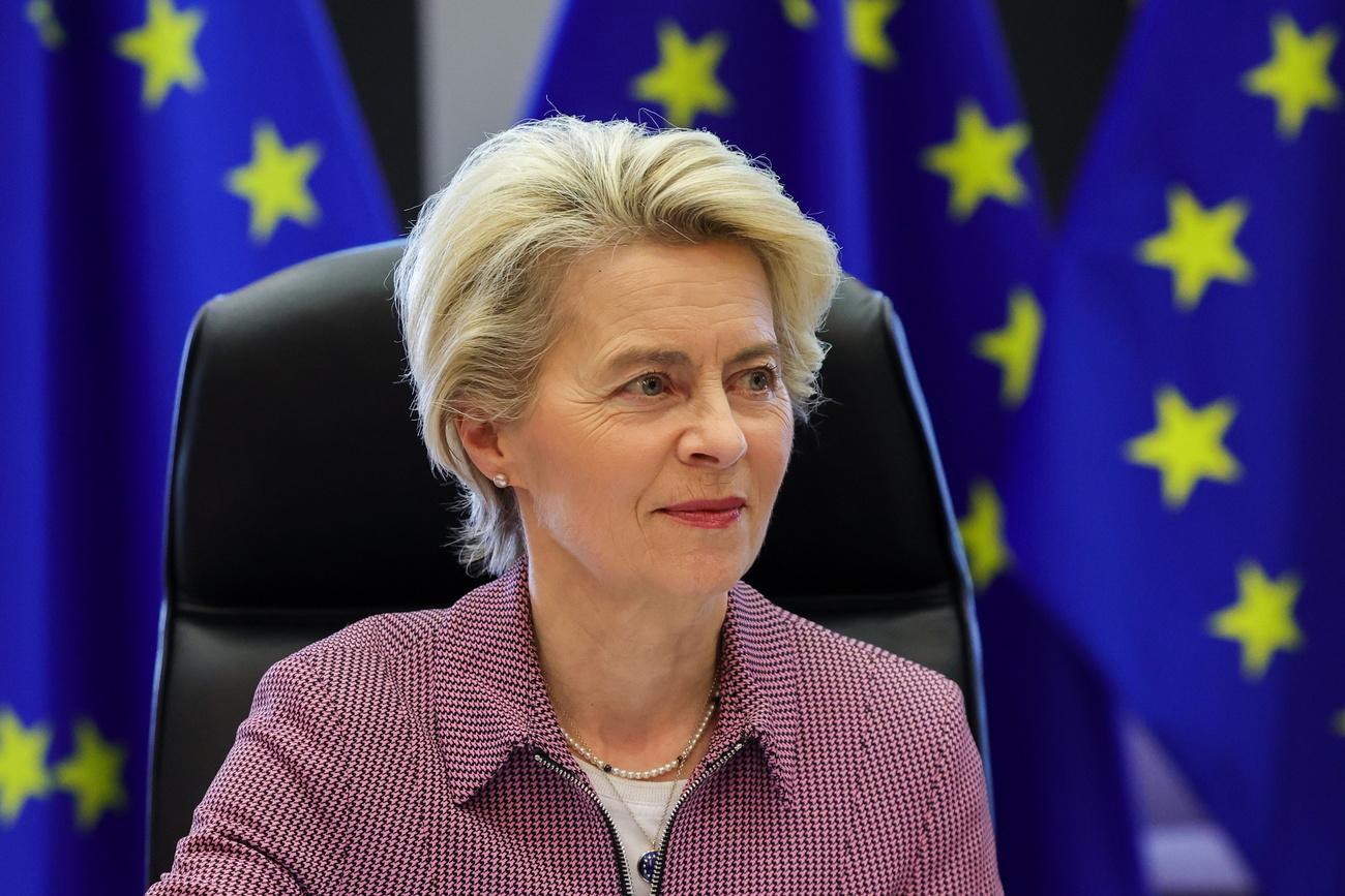 La présidente de la Commission européenne, Ursula von der Leyen, se rendra mardi à Kiev pour rencontrer le président ukrainien Volodymyr Zelensky. [Keystone - EPA/Olivier Matthys]