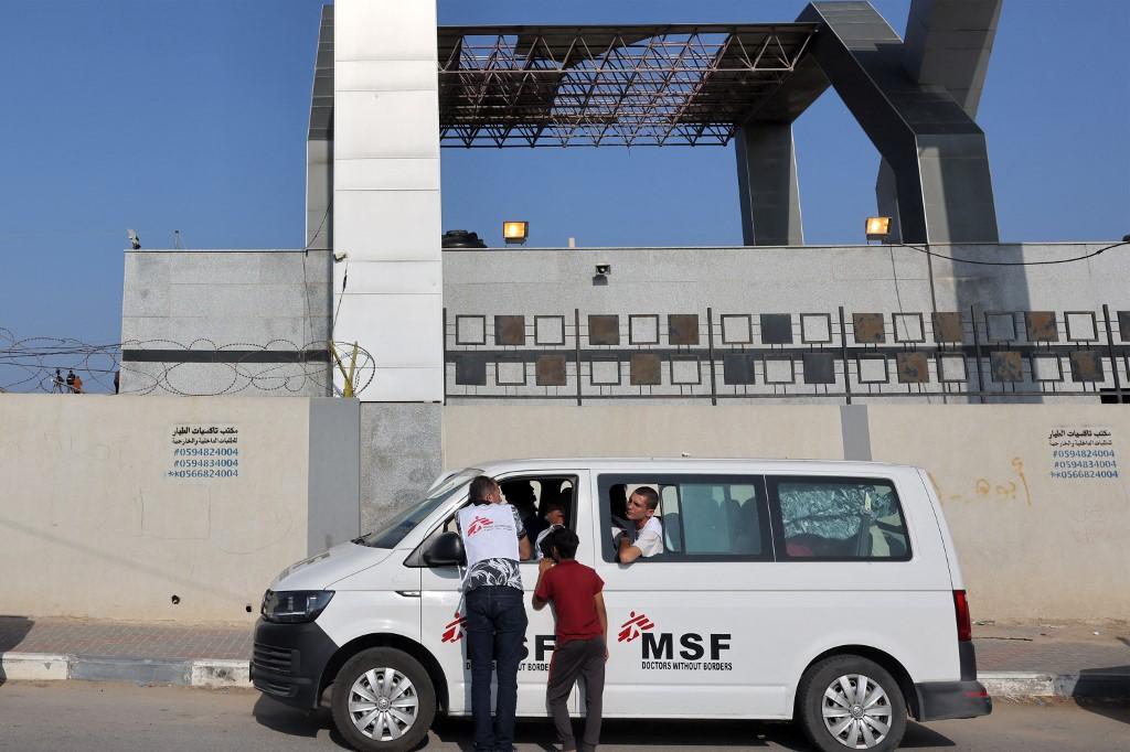 Dans un secteur humanitaire en crise, MSF tente de garder la tête hors de l'horreur. [AFP - Mohammed Abed]