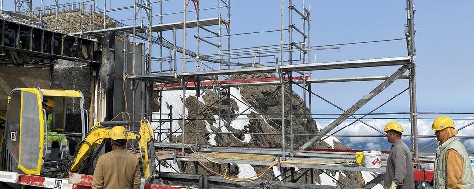 Le chantier de reconstruction de Glacier 3000 aux Diablerets. [RTS - Julie Rausis]