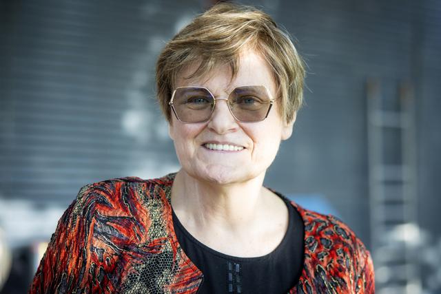 La biochimiste hongroise Katalin Karikó, colauréate du Prix Nobel de Médecine/Physiologie 2023 prise en photo à Budapest le 3 juin 2023. [Keystone/MTI via AP - Robert Hegedus]