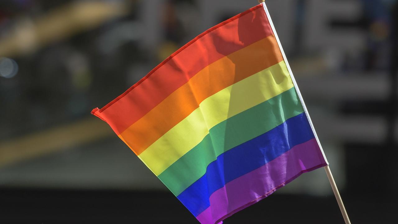Neuchâtel veut un état des lieux des discriminations et des violences subies par les personnes LGBTIQ+. [EPA/Keystone - Porter Binks]