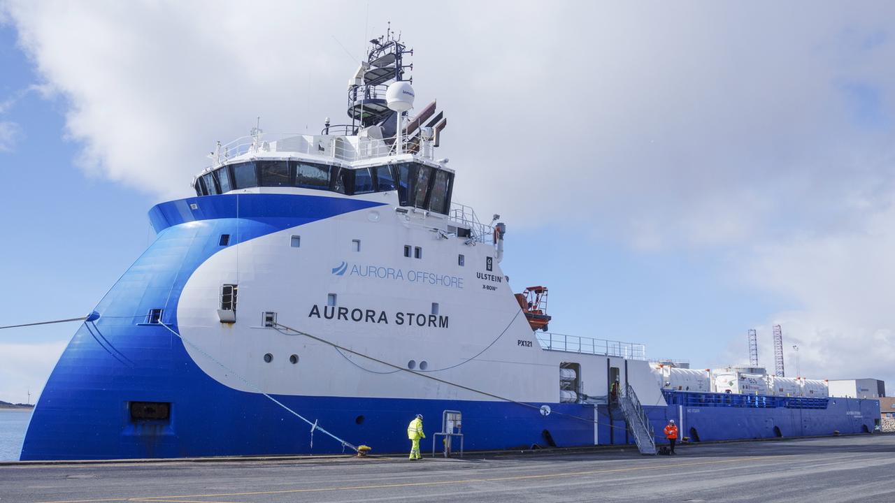 Le navire Aurora Storm au port d'Esbjerg, au Danemark, le 8 mars 2023, dans le cadre du projet Greensand qui vise à réduire les émissions de CO2 dans l'atmosphère en les capturant puis en les stockant dans le sous-sol de la mer du Nord. [Keystone - Bo Amstrup / EPA]