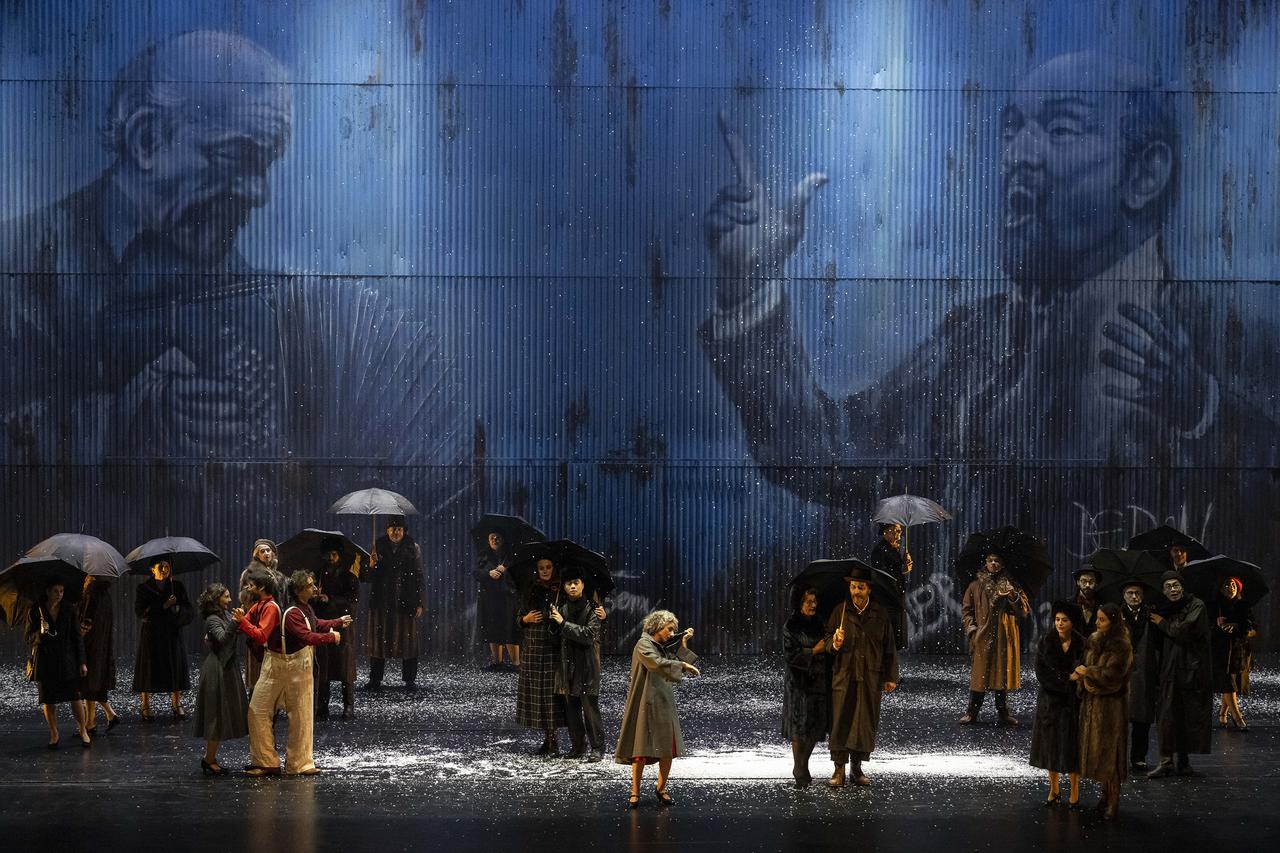 La production genevoise de "María  de Buenos Aires" de Piazzolla, mise en scène par Daniele Finzi Pasca. [Grand Théâtre de Genève - Carole Parodi]