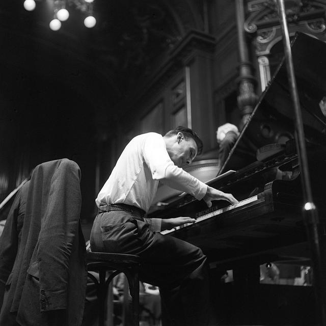 Arturo Benedetti Michelangeli, pianiste (2). [Keystone - ©Photopress-Archiv Ria/Str]